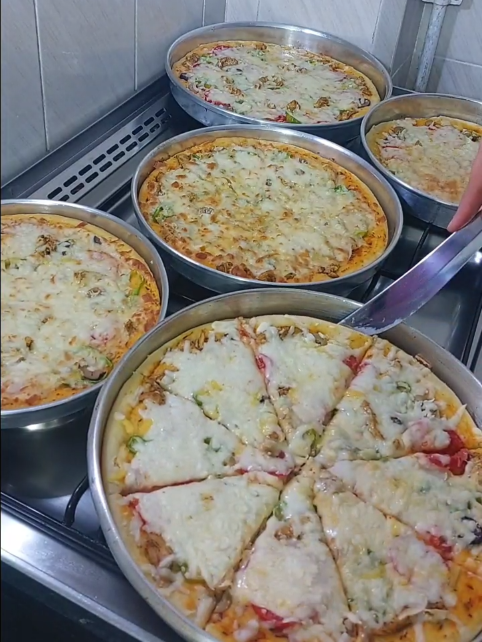 #بيتزا #بيتزا🍕 #طبخ #طبخاتي #طبخات #طبخات_سهله #مطبخ #أميرة #وصفات_سهله #وصفات #اكلات#عجينة  #اكسبلور #اكسبلورexplore #مصر #مصر_السعوديه_العراق_فلسطين #🥰🥰🥰🥰❤️❤️❤️ #😍😍😍 