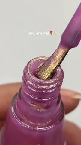 esse esmalte tem um dos efeitos mais lindos q já testei!🤏🏻🥹 ID do esmalte “astral” - HQ6TP7-ZE3G é só 🔍 no mercado livre amiga!✨ @Mercado Livre Moda #unhasdecoradas #manicure #nailart #unhas #naildesigns #nails #nail #unhasnaturais #unhaslindas #esmalte #mercadolivremoda #omelhordabeleza 