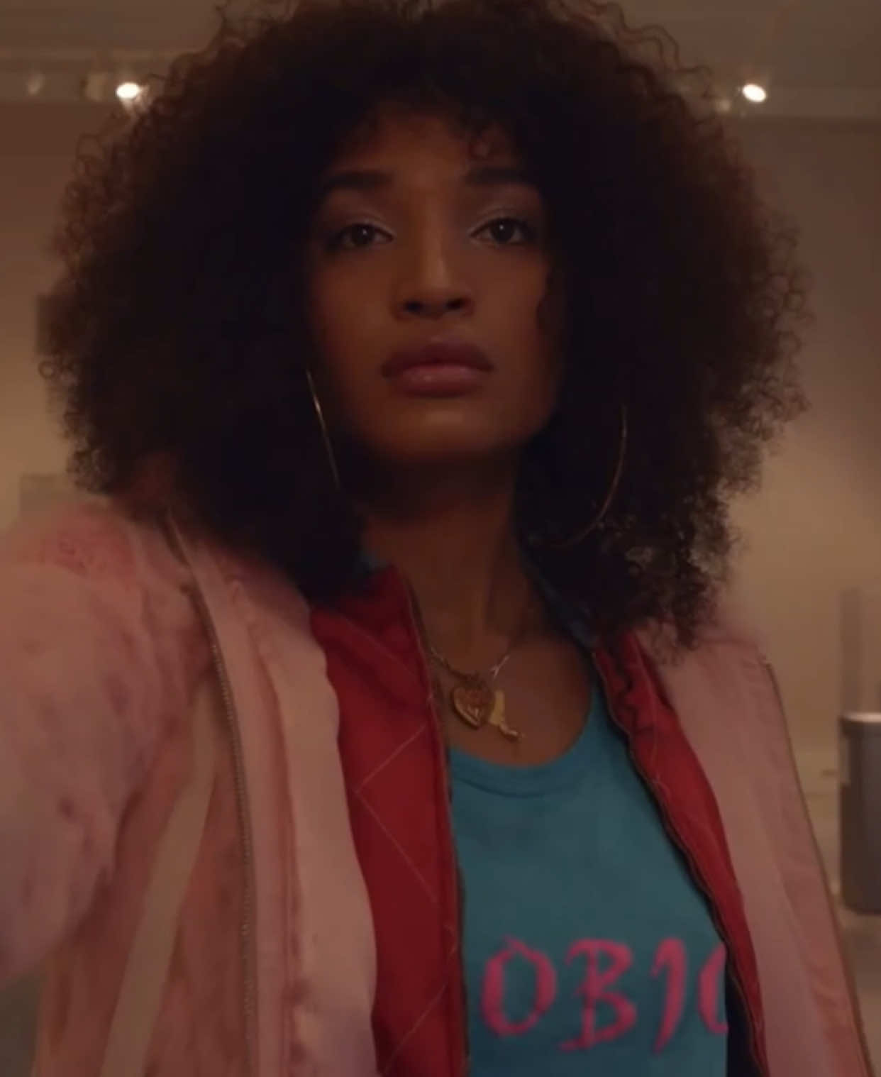 she. #posefx #pose #angel #angelevangelista #fy #fyp #edit