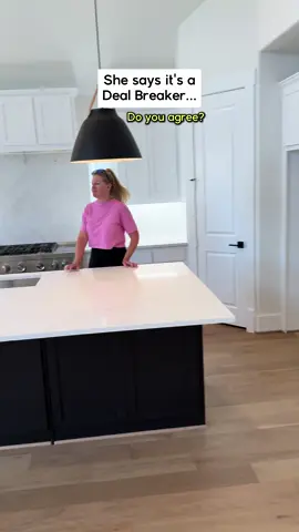 ⚠️ Avoid common Home Building Mistakes and oversights… 
 👉 Get my Home Building Checklist at BuilderBrigade.com
 
 Would a seam on this massive kitchen island bother you? 
 
 Keep in mind this house is well over a million dollars. 
 
 What’s your thoughts? 
 
 #BuilderBrigade #homebuildingtips #homebuilding #NewConstruction #customHome #HomeBuildingChecklist #kitchenisland #kitchen #countertopseam
