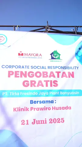 Hallo Mayorians ✨ Pada tanggal 12 Juni 2025 kemarin, PT. Tirta Fresindo Jaya plant Banyuasin berkolaborasi bersama Klinik Prawiro Husada @klinik.ph, kembali mengadakan kegiatan CSR yaitu: pengobatan gratis untuk masyarakat desa sukamoro. Kegiatan ini dilakukan sebagai bentuk kepedulian perusahaan terhadap kesehatan masyarakat sekitar khususnya masyarakat sukamoro. Semoga kegiatan ini bedampak positif kepada warga dan juga PT. Tirta Fresindo Jaya Plant Banyusin dapat terus dapat menjalankan kegiatan ini secara rutin kedepanya. #KITOPACAK #TFJBANYUASIN #MAYORAGROUP