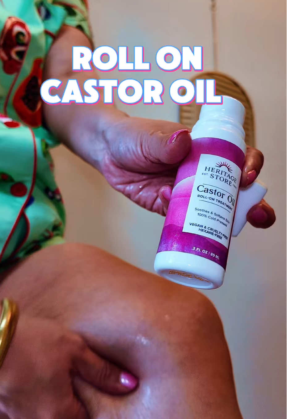Castor Oil Roll-On is a must for skin + hair! Soothes skin, supports hair growth  #castoroil  #varicoseveins  #DealsForYouDays  