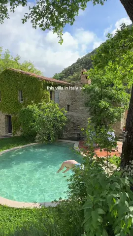 🌿🕊️ who'd you love to slow down at this beautiful villa in Italy with? 