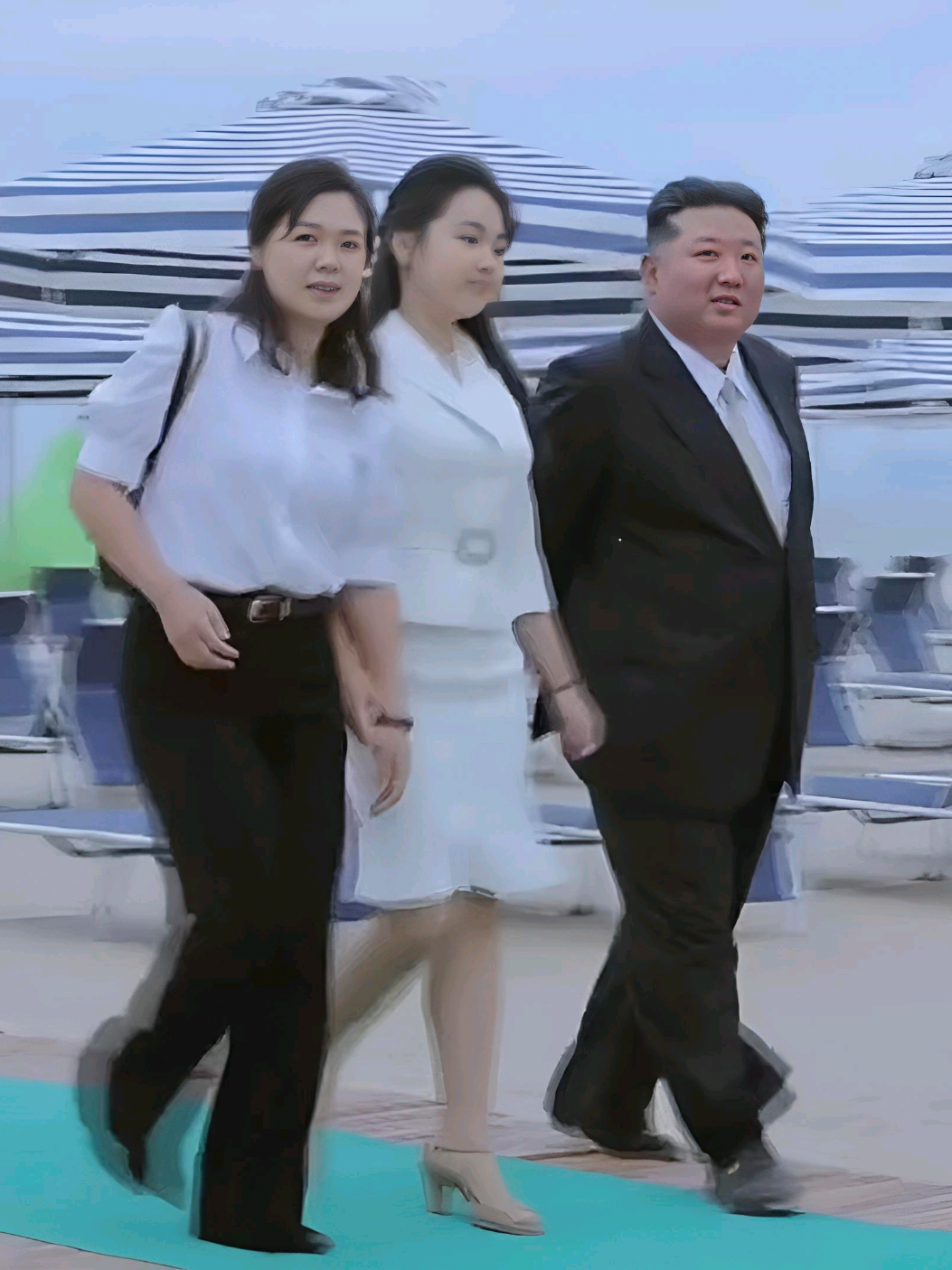 Tourist Attraction on East Coast–New Scenic Beauty of Socialist Cultural Efflorescence #FYP #fypシ   #fypシ゚viral  #金正恩  #김정은 #DPRK  #кимченын  #kimjongun #NorthKorea  #คิมจ็องอึน #kimilsung #hochiminh  #risolju #korea  #tiktokindia #kim #kimilsung #kimjongil #كيمجونغعن #キム・ジョンウン  #किमजोंगउन #CoréeduNord #CoreadelNorte #СевернаяКорея #nordkorea #북한 #เกาหลีเหนือ  #CoreiadoNorte #coreadelnord #noordkorea #nordkorea #donaldjohntrump #Trump #الشمالية #将军 #金正恩氏 #CoreadelNorte #北朝鮮 #朝鲜 #충의 #恩情 #朝鲜半岛 #NorthKoreaNews #DPRKNews #KoreanPeninsula #朝鮮半島 #조선반도 #忠诚 #太阳 #白头山 #백두산 #KimYoJong #元帅 #김정일 #김일성 #김요정 #地表最强 #地表最强80后 #最强80后 #忠誠 #HiDPRK #你好朝鲜 
