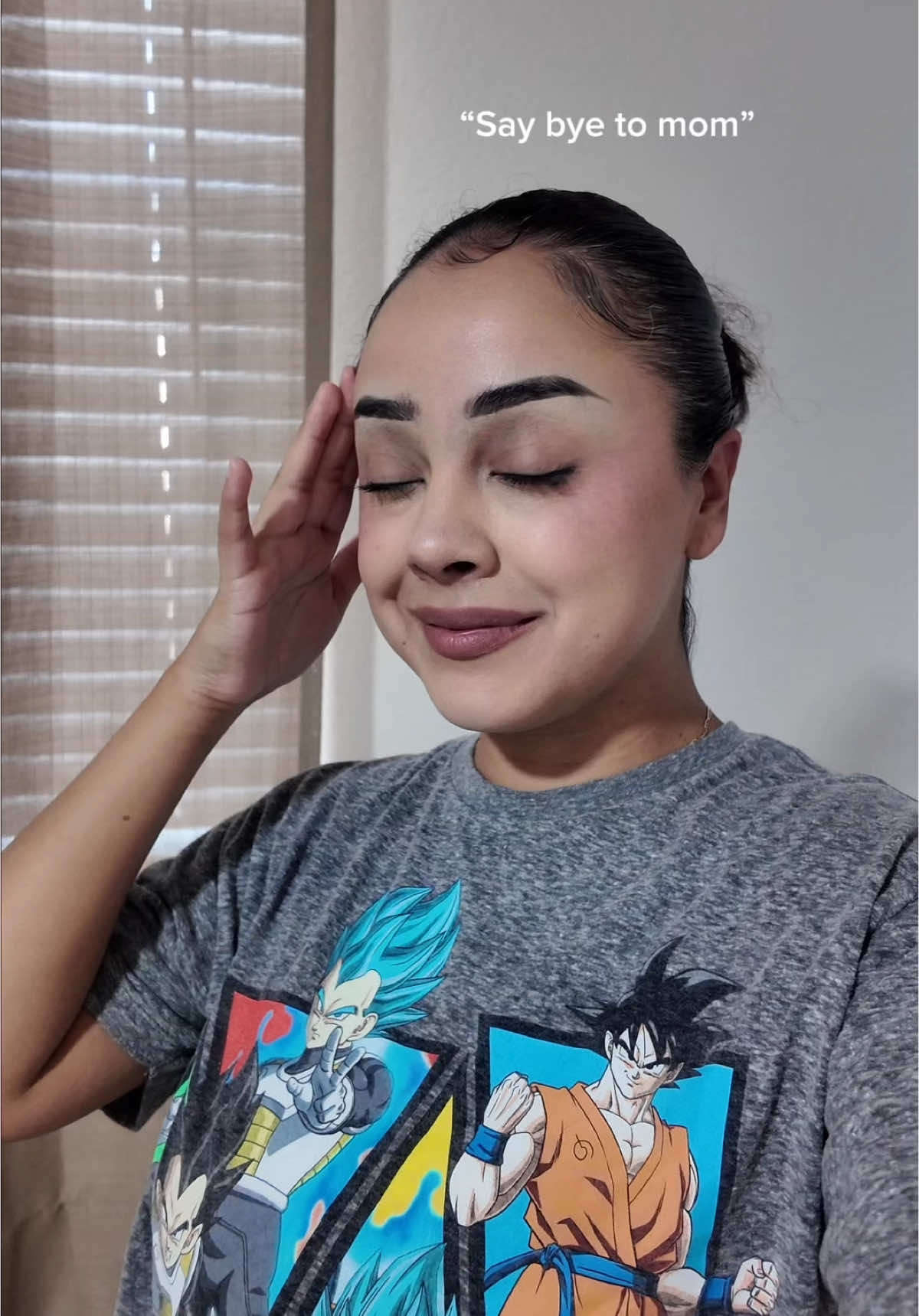 I am so not use to posting on weekends 🥹 also not having much success on these vlogs- so I’d totally appreciate you leaving me a little love. #relatablemom #momof2 #momseries #vlogseries #djiosmo #familyvlog #wfh #workfromhome #wfhmom #wfhmomlife #latinacontentcreator 