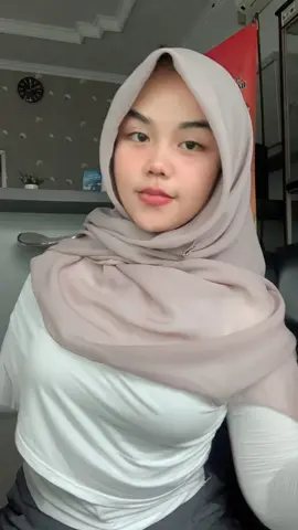 ✋🏻✋🏻