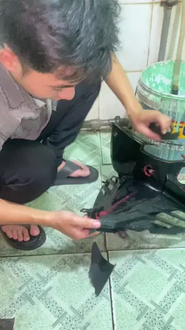 sơn có bán trong giỏ hàng ạ , gốc trái màn hình