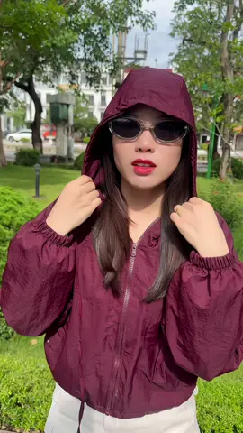 Áo khoác gió nhăn 2 lớp thêu hình💕 #aokhoacgio2lop #aokhoacgio #aogionu #xuhuong #viral #thinhhanh #tuongtac #tanishopthoitrang #tani226 