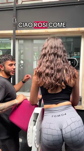 FAI SEMPRE GLUTEI E IL PERSONAL DA FASTIDIO… #perteeee #gym #GymTok #gymhumor #personaltrainer 