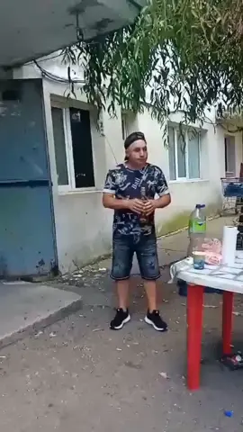 pe la tg.v.🍻🥂😅🤫