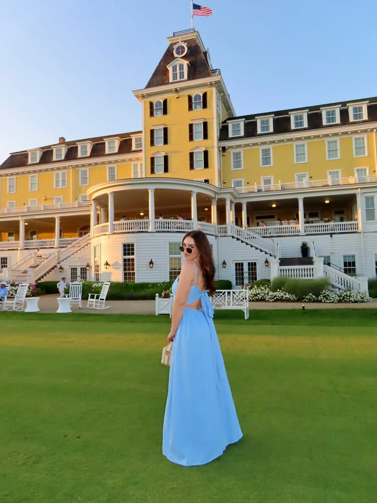 Iconic ocean house 😍 #newengland #Summer #beach #oceanhouse #watchhill #taylorswift 