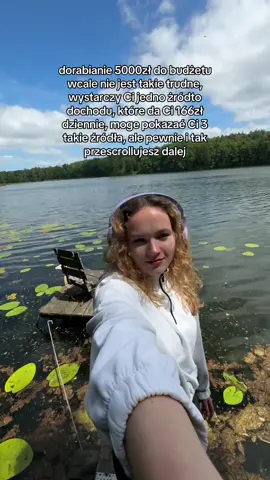 Skomentuj ,,info”, a pokażę ci 3 takie źródła. Zaobserwuj @kora.kinga ✅✅✅ Sposobów na zarabianie jest wiele, natomiast pierwszym krokiem zawsze powinna być edukacja. Działanie na giełdzie, inwestowanie – to wszystko wiąże się z ryzykiem, które w połączeniu z brakiem wiedzy może źle się skończyć. Dlatego od roku pokazuję, jak możesz się tego nauczyć! Nie czekaj – zrób pierwszy krok! #mindset #viral #fyp #money 