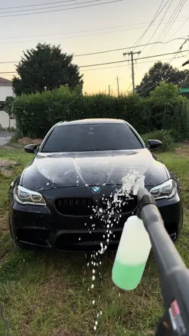 😂😂 #bmw #m5 #s63 #f10 #wash #carwashing #black 