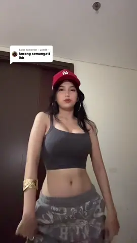 Membalas @~ Jabrik ~ udh semangat nih ampe keringatan