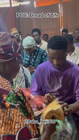 Bread of life 😂😂#holycommunion #churchtiktok #church #goviral #fyp #1millionviews @Enefiok Ruth @BIG_ laces guy 