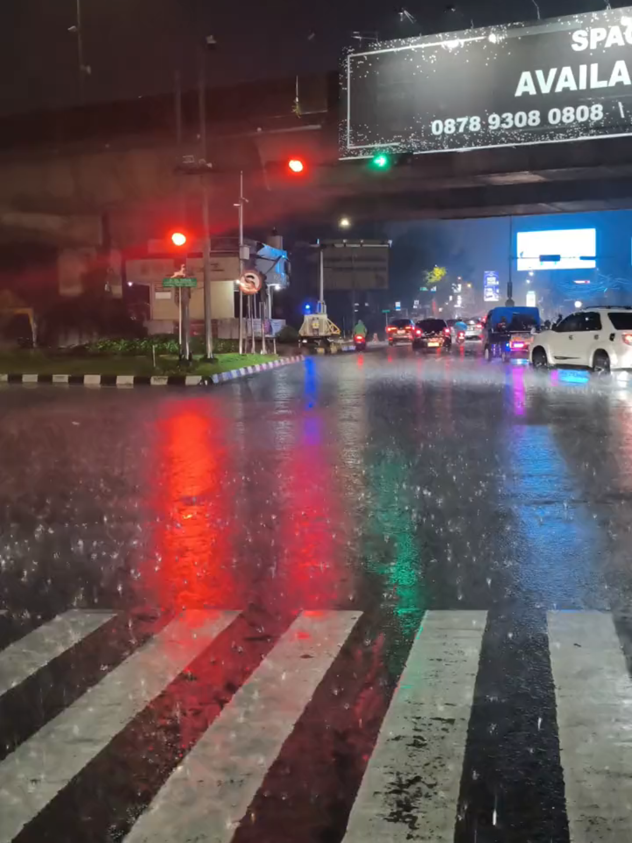 Bogor kalo ga macet ya  hujan💦 #vibesbogoraesthetic#kotahujan