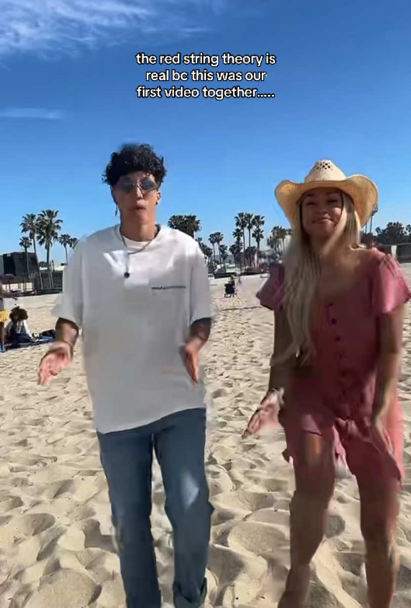 I love this woman 🥹❤️ #lesbiansoftiktok #cute #couple #dance #fyp #wlw #wlwcouple 