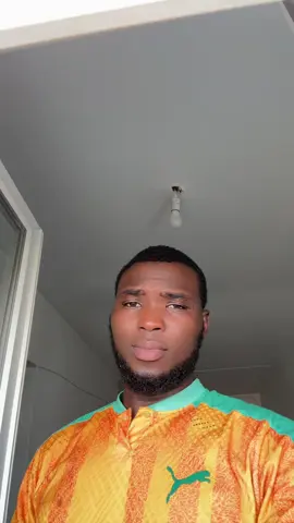 C’est réel 😜@Fierté Moomo #malitiktok🇲🇱 #pourtoi #🇲🇱🇲🇱🇲🇱🇲🇱 #🇨🇮 #🇨🇮 #burkinatiktok🇧🇫🇧🇫🇧🇫❤️ #🇬🇳 #siguiri 