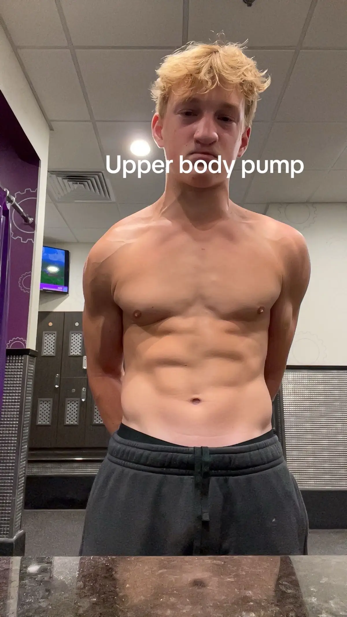 Progressive overload is working well, getting stronger#workout 