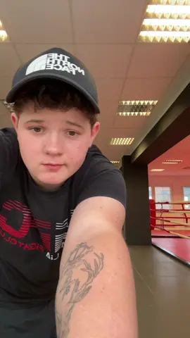 Dieser Song ist auf jeder Party ein muss 🕺🏽  #gönnfy #viral #wlw #masc #party #bibiundtina #goviral 