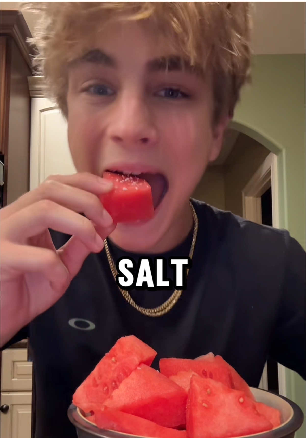 Mix watermelon and salt #health 