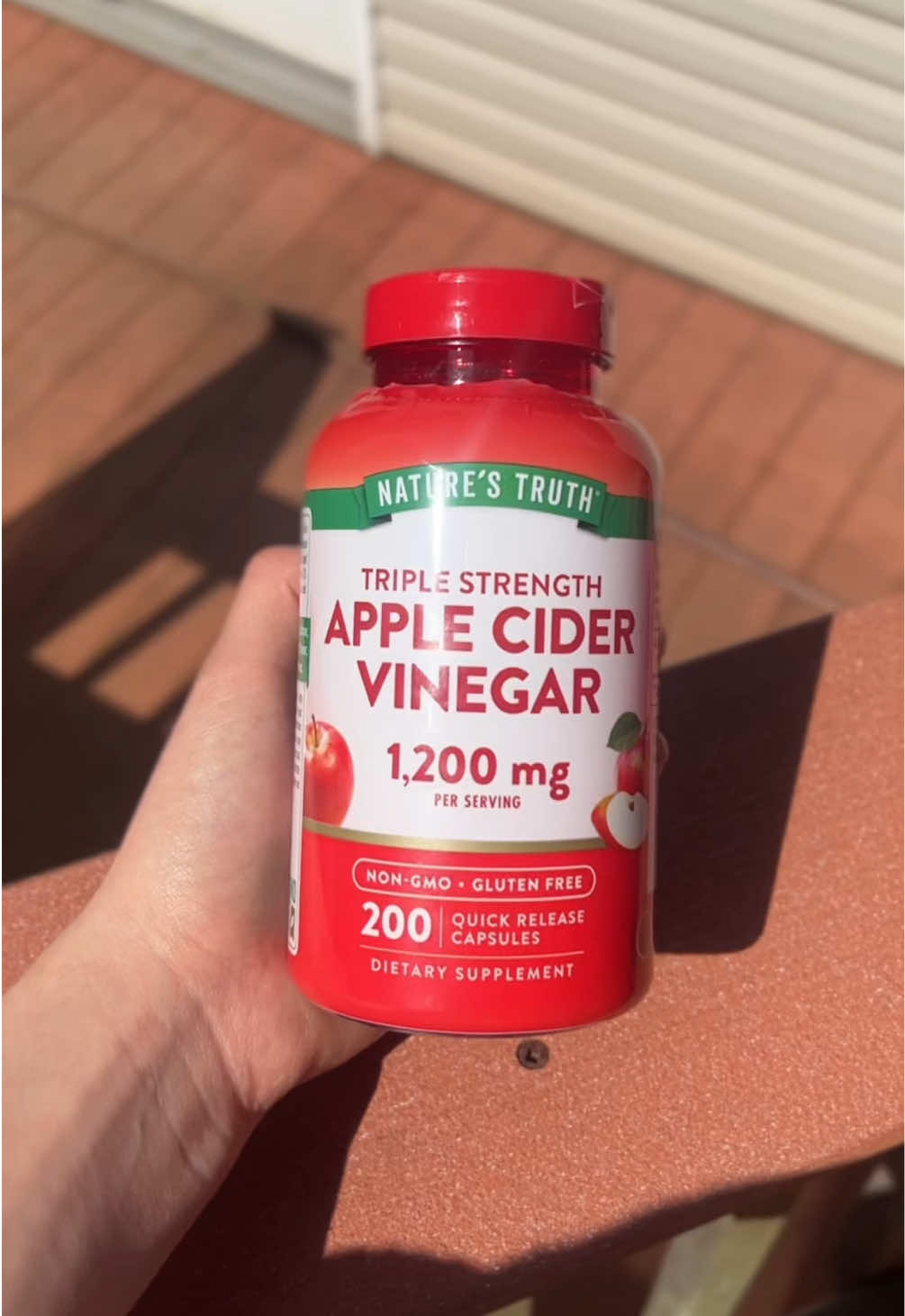 Apple Cider Vinegar, made simple 🍎💚 #naturestruth #thevitaminexperts #applecidervinegar #acv 