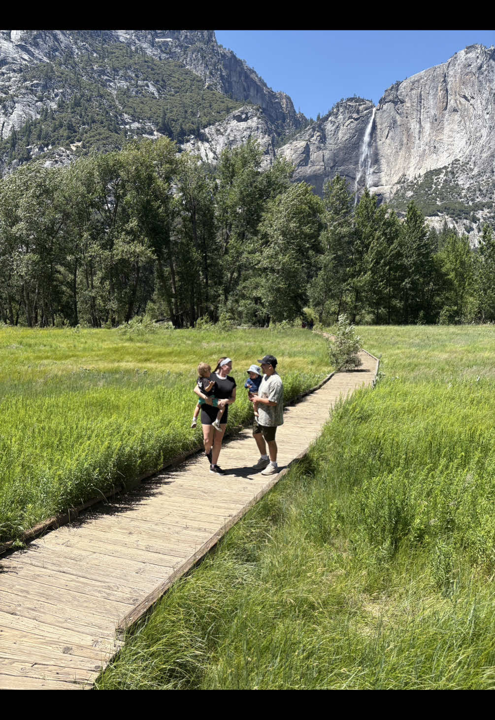 Yosemite has my whole heart 💚 #yosemite #yosemitevalley #yosemitenationalpark #travel #traveltiktok #usnationalparks #Hiking #camping #familycamping #familytravel #campingwithkids #Summer #rvlife #tent #fyp #tunnelview 