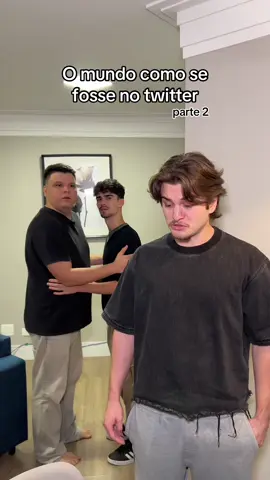 Se as discussões do twitter existissem na vida real seria assim! 🤯 #humor #italoaguiar | @ReisRaff @Lorenzavalloto 
