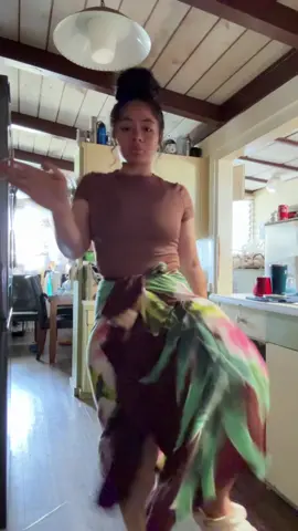 hopped on the zenzele trend to bid June farewell lol😝🤙….. hehe ofc i got my man’s permission 🤭💐 @🤫 #fyp #foryou #dance #trending #foryoupage #forfun #Love 