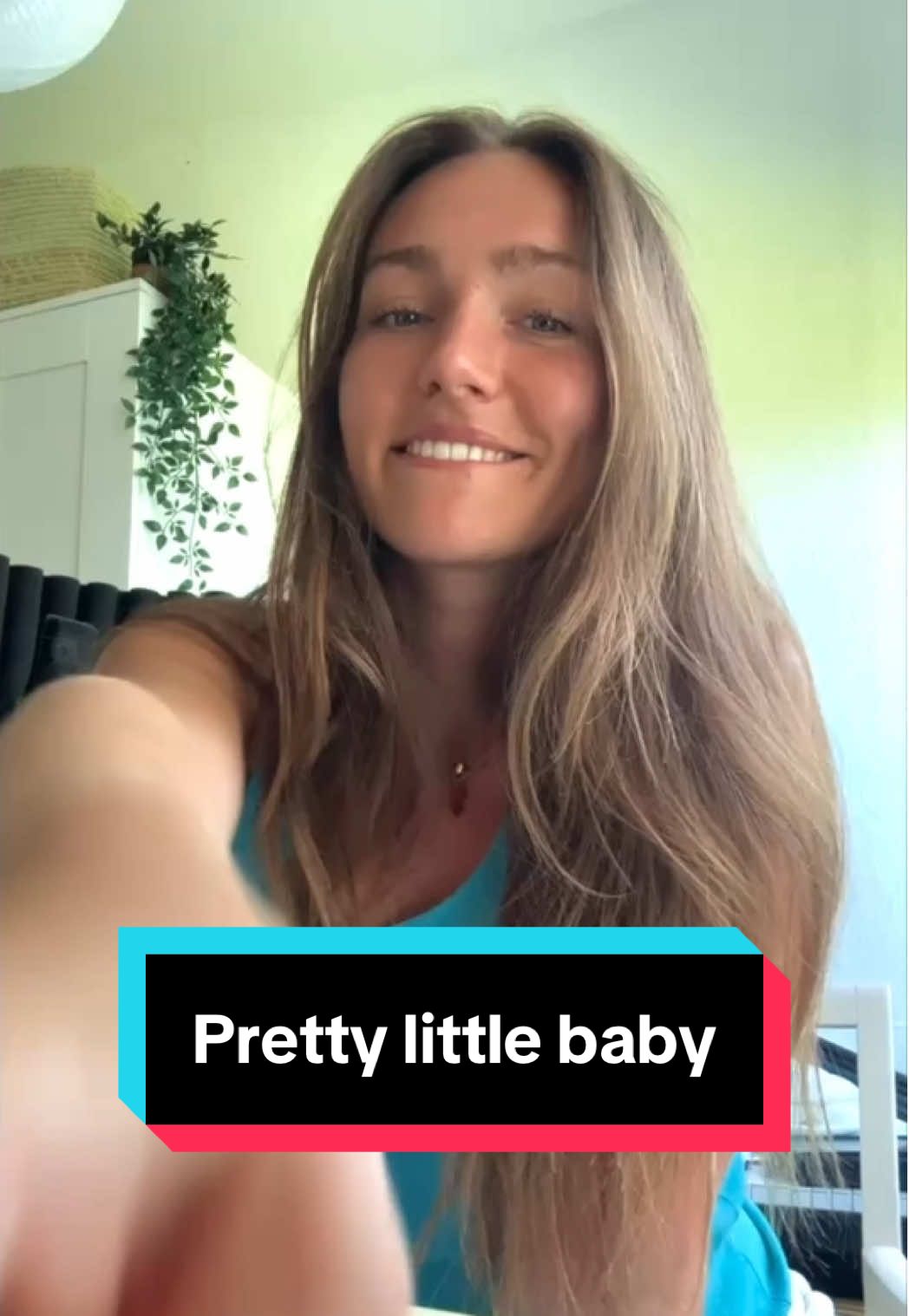 A slightly exaggerated version of this pretty little song😇 #prettylittlebaby #vocals #singing #singingchallenge #music #foryou #foryoupagе #fyp #riffchallenge #riff #run #cover 