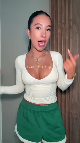these are my favorite fashion hack!!!  #snowy #snowystickyinserts #snowycare #snowyinserts #snowystickybrainsert #stickybra #stickyinserts #stickybrainserts #stickybracup #stickybramagic #boostinserts #ultraboostinserts #brainserts #pushupbra #fashion #fashionhack #OOTD #outfit #outfitenhancer #tiktokshopcreatorpicks #tiktokshopsummerturnup #dealsforyoudays #funinthesun @Snowy Care 