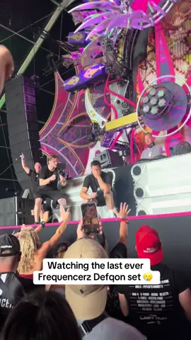 saddest highlight of the weekend 🥲 thank you @Frequencerz for all the memories 🧡 #defqon2025 