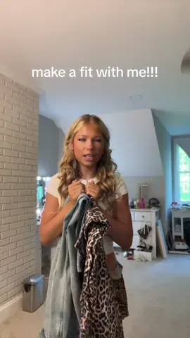 we on facetime #gdwm #ootn #makeafitwithme #grwm #ootdinspo