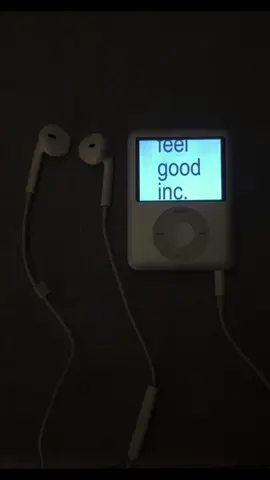 #gorillaz #ipod #lyrics #fyp #foryou #viral Feel Good Inc. - @Gorillaz