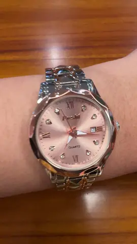 Buruan diorder jam tangannya jangan sampai kehabisan #jamtangan #jamtanganviral #jamtanganmurah #jamtanganoriginal #jamtangankeren #jamtanganmewah #jamtanganantiair #jamtanganpria #jamtanganlelaki #jamtanganwanita 