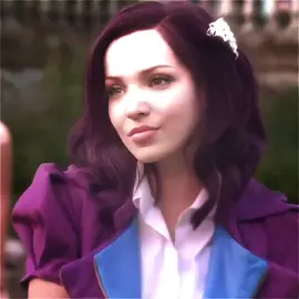 Red Bull gives you wings 🪽….#disney #descendants #descendientes #mal #dovecameron #pelicula #edit #viral #famouse #lentejas 