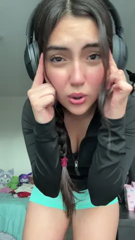 👀