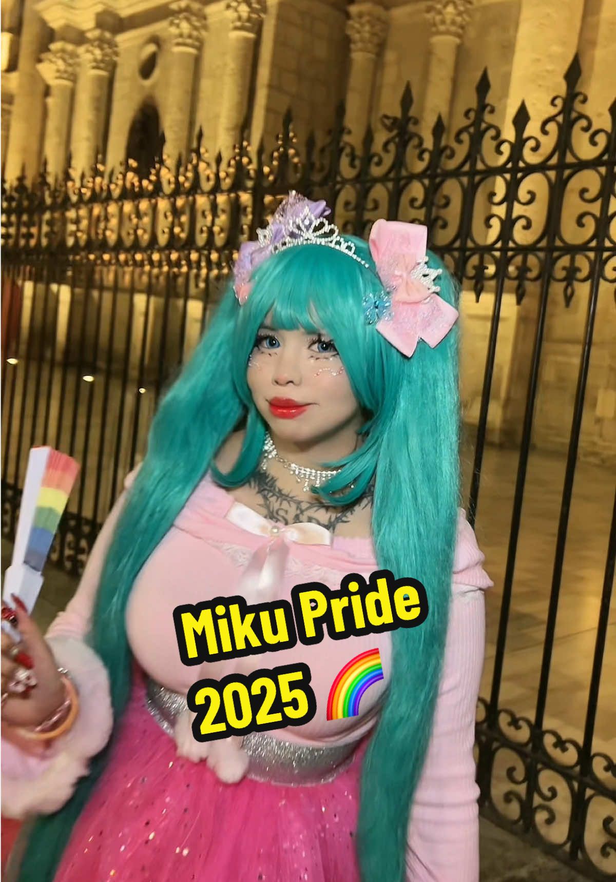 Mi outfit del PRIDE 2025 🐹💖🌈 @MARCHA DEL ORGULLO AREQUIPA ✨ #kewiipuffle #chicacuy #arequipa_peru🇵🇪 #trend #marchadelorgullo 