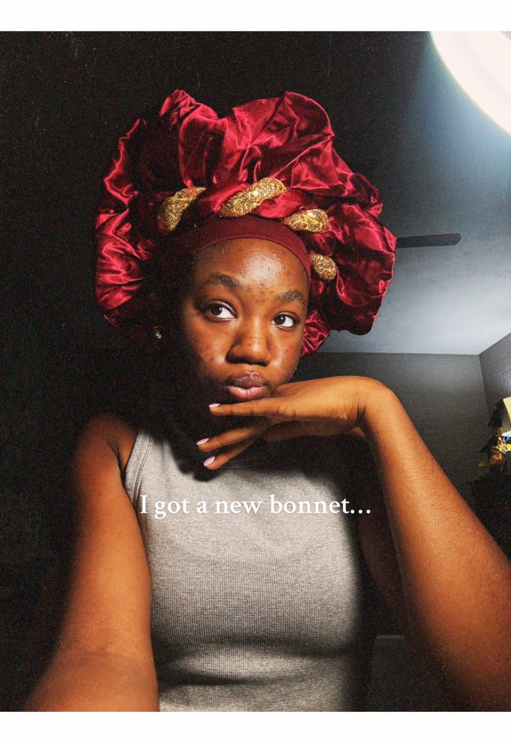 Yall I GOT A NEW BONNET, they have so many colors too😚 !!!#blackgirl #browngirl #blackgirltiktokers🤎 #bonnet #beautysupplystore #4chair #thickhair #curlyhair #fyp #foryoupage #foryouu #Taylor 