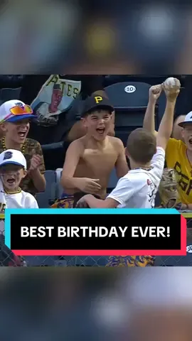 The boys made sure the birthday boy got the best present! ⚾️