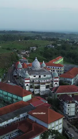 Ponpes Amanatul Ummah Pacet Mojokerto ❤️ #sukaberlibur #ponpes #mbiamanatulummahpacet #amanatulummah #mojokerto #liburan #tiktok #fyp