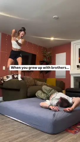 #WWE #HomeWrestling #WifevsHusband #Funny 