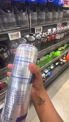 YALL need to leave that big ass Red Bull at home #oilfield #carlsbad #odessa #bluecollar #bluecollarboys #fyp #redbull #redbullgivesyouwings #oilfieldlife 