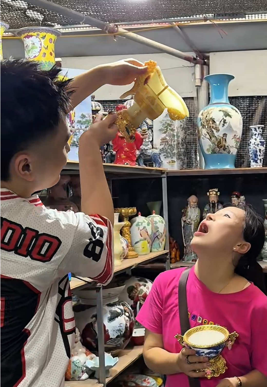 Khám phá đồ cổ