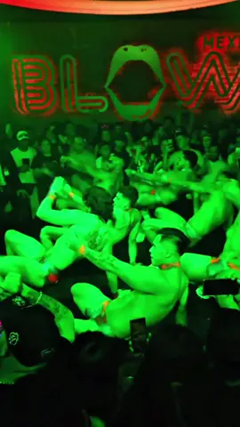All you need is Blow 🫦 📍Niza 40. Colonia Juárez. Ciudad de México. #blowbar #LGBT #mexico #🏳️‍🌈 