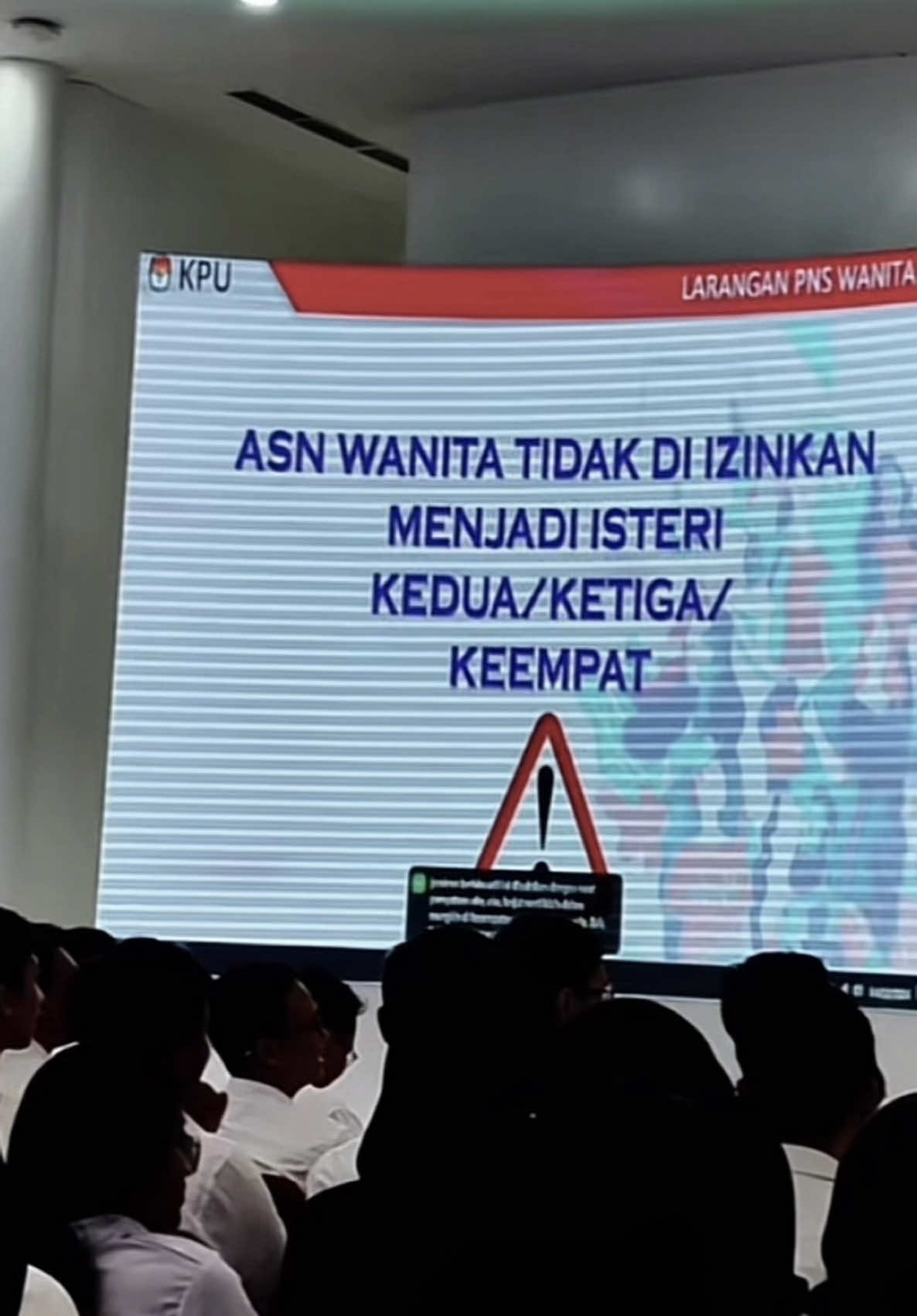 Harus jadi wanita satu-satunya. #pns #asn #buguru 