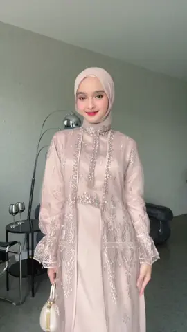 untuk para penggemar Series Dres Set ( Dress + Tunic Blouse Lace )#hijablabel_hl #dressviral 