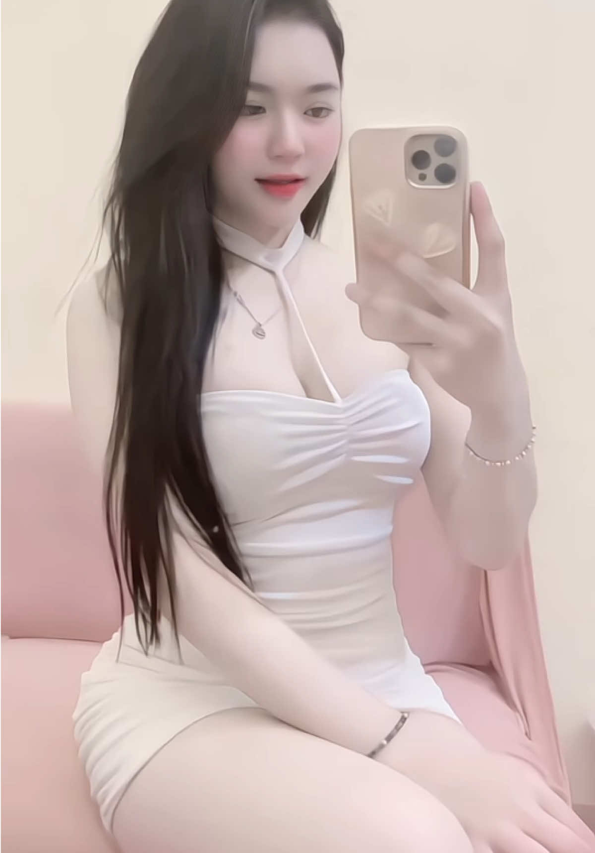 @Conggg hẹ hẹ ... 