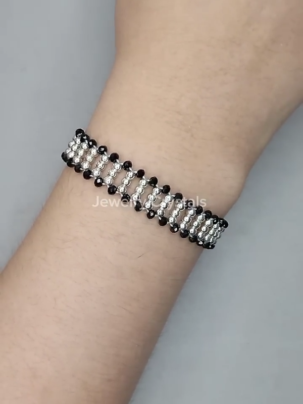 Bracelet Making  #bracelet #bracelets #braceletmaking #jewelry #jewellery #jewellerymaking #fyp #foryou