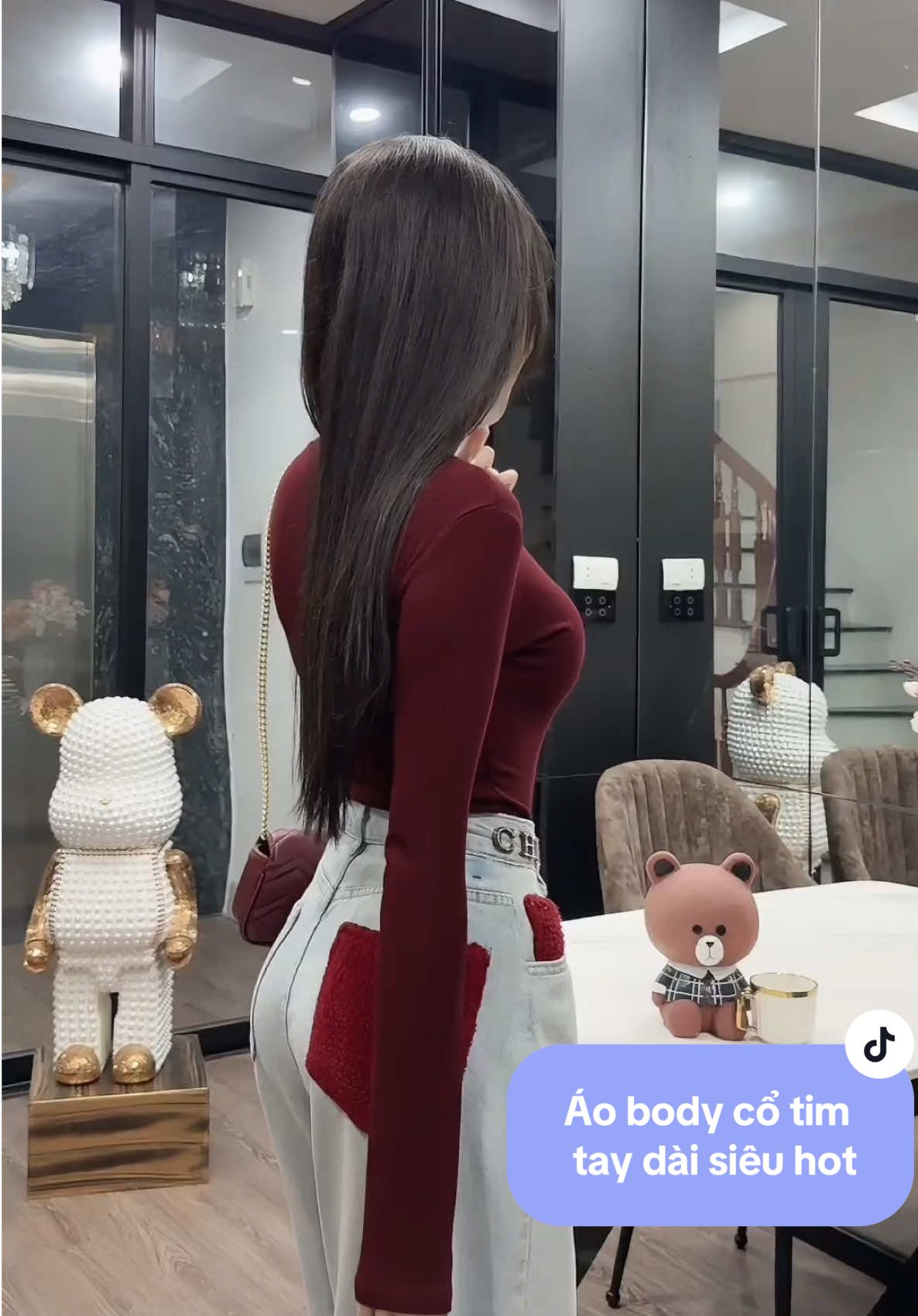 Áo gì nhanh lỗi mốt thì e kbiet chứ Áo body cổ tim tay dài này hot mãi hot mãi ce ơi , eo ơi  n đẹp điên lên ấy , giá lại hạt rẻ lắm nhaa , múc liền đi mấy bà #thoitrangnu #thinhhanh #xuhuongthoitrang #shopping #áo #aothun #aothuncotton #aodep #aoxinh #aobody #aoombody #aocotim #aodaitay #aohottrend #aothundaitay 
